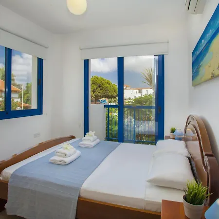 How To Rent Your Own Villa In Protaras Close To The Beach, Protaras Villa 1427 فيلة باراليمني
