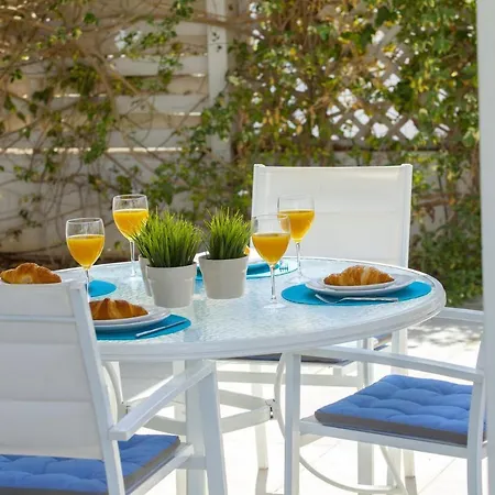 How To Rent Your Own Villa In Protaras Close To The Beach, Protaras Villa 1427 فيلة باراليمني